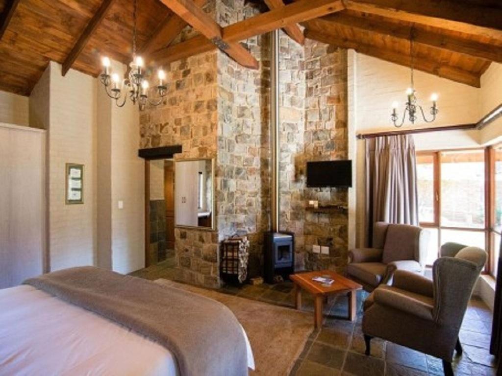 Big Oak Cottages Dullstroom Extérieur photo